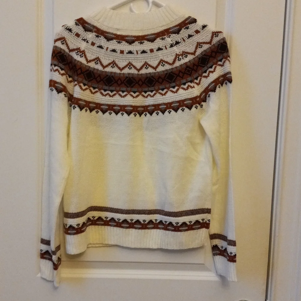 Sweater - Picture 3 of 4